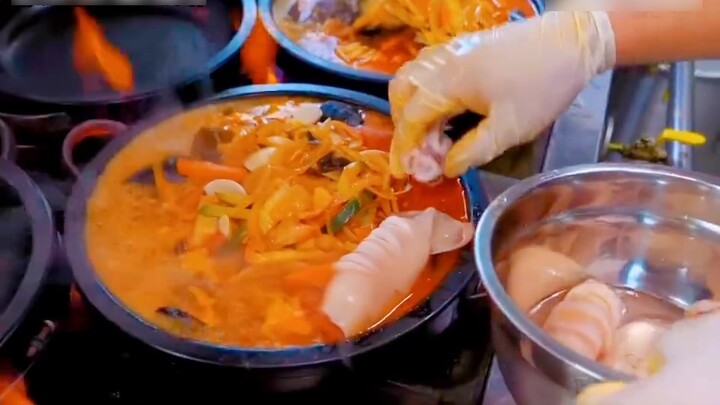 "มู่จ้วนลู่เหยา" จบแล้ว เชิญรับชมได้ตามสบาย เพื่อนร่วมโต๊ะของฉันเป็นสาวงามประจำโรงเรียน และมีคนอยากเ