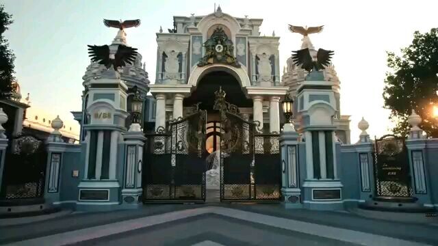 hometown romance pilot