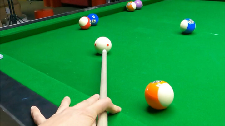 Pembagian pemikiran biliar dari sudut pandang pertama