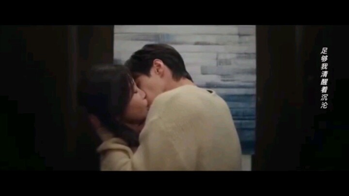 18+ open this video