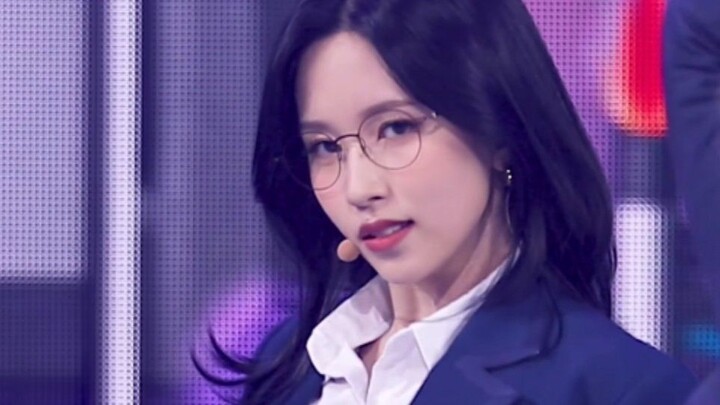 TWICE khuyên bạn đừng làm tiến sĩ