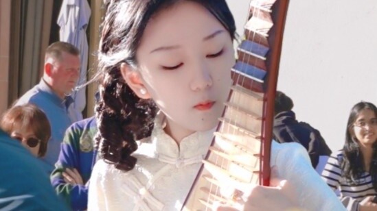 [German-French Border | Pipa] Butterflies fly towards me, it means Lord Xiangliu is coming back | No