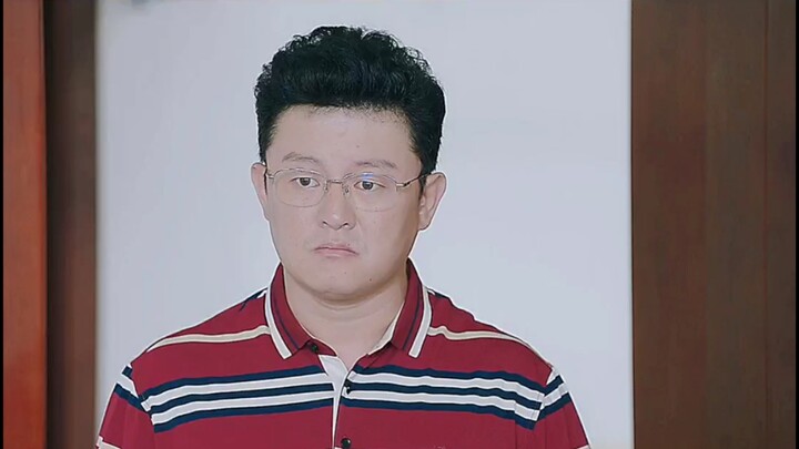 “ครูหัวหน้าฝ่ายแนะแนวที่ตามติดทุกที่ ช่างเหมือนสมัยฉันเรียนเลย”