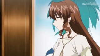 "Kakak terlihat sangat tampan dalam cheongsam"~! Cinta