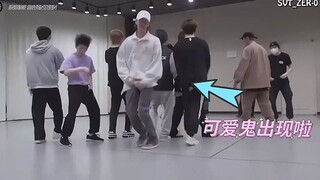 Xu Minghao, anyone who hasn't seen Xiaoba's video will be sad. I'm melted by the cuteness~ So cute a
