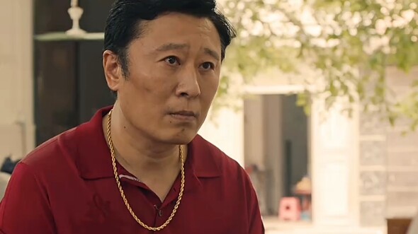 By day, he’s a loving husband and father; by night, he’s a drug‑making kingpin.