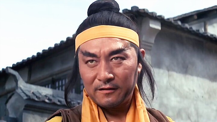 The bully tried to pull a free‑meal scam, only to find out the boss is a top‑tier martial arts maste