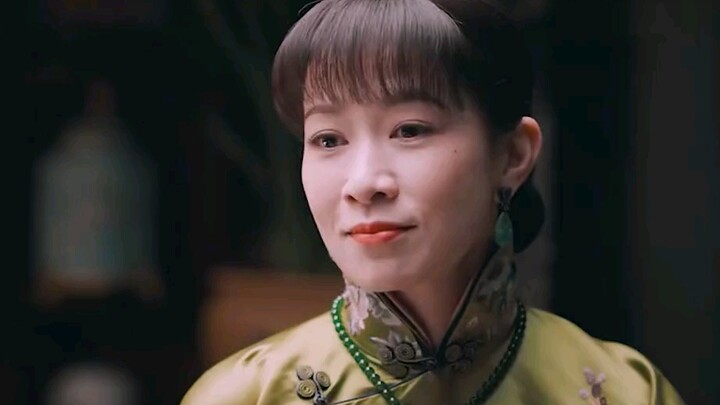 Anh ấy đối xử tốt với tôi, đó chỉ là vì bản thân anh ấy tốt, chứ không phải vì anh ấy yêu tôi. Khi l