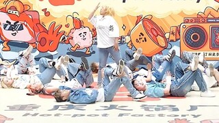 【SEVENTEEN】Đây là lần đầu tiên các bạn gặp nhau tại Zhenai Roadshow phải không? Chúc mừng kỷ niệm 8 
