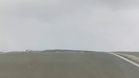 سيارة مليئة بالمينيونز هههههههه