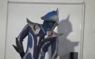 蓝奈画圆