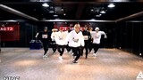 Nhóm Nhạc Nam Unine Lần Đầu Đăng Video Nhảy "Bomba" Bản Phòng Tập