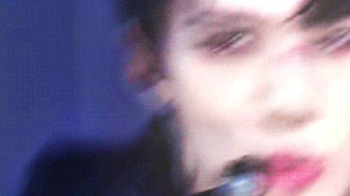 هذا على الأرجح أجمل مظهر لعضو نشط في SM!