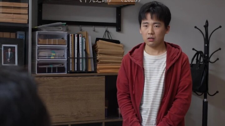 بلطجية يحاولون الاحتيال على مجموعة من المحامين.. النهاية مرضية لدرجة لا تُصدَّق! # طريق الحياة العاد