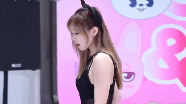 [Catwalk Quietly] Tôi chỉ thích là một chú mèo con