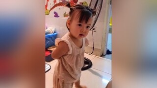 Mình thề là mình ở với cụ có 1 buổi sáng hà 😫🤣 Moonthui babycute fyp trauvang2021 funnybaby cườikhôngnhặtđượcmồm