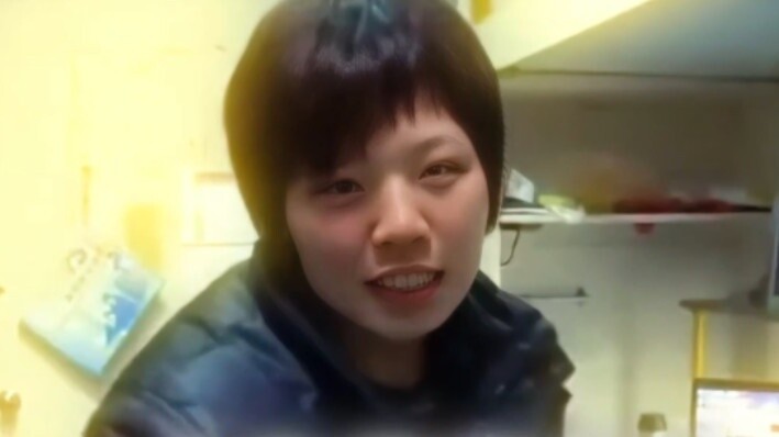 The first girl's eyes haha