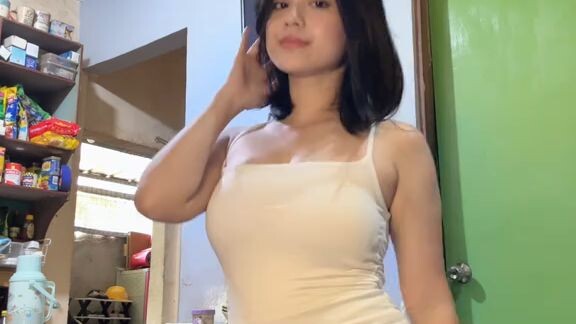 Ganda ng hulma ng katawan mo baby 💦💦