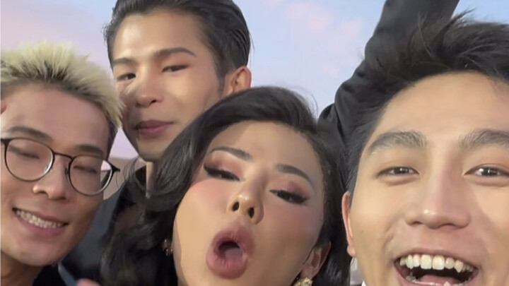 Do you have a favorite blogger?