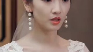 Why Does the Boss Want a Contract MarriageA professional bride meets a groom pretending to be disabl