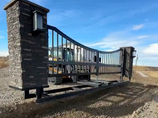 Pemasangan Pintu Pagar Pengaman