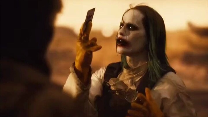当蝙蝠侠 说出不杀小丑 的原因时，小丑再也笑不出来了