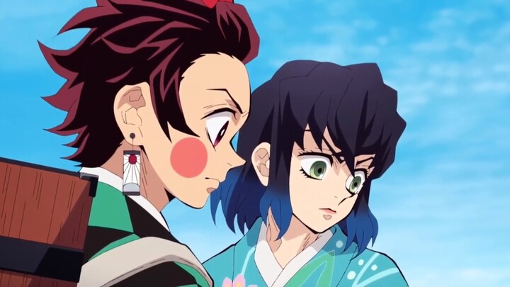 Just looking at his standing posture, you can tell that he is extremely strong.