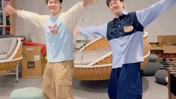 【إطار عالي الجودة مزدوج】عندما لا تكون غاو تشاو مبهرة بالقدر نفسه، تبدو أكثر “e” من يوي تسي!