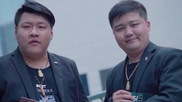 Talk about a natural punching bag—just like an old monk’s wooden fish!