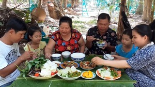 Cá Ngừ Kho Khóm Chấm Bông Bí Luộc Ngon Hết Chỗ Chê| TKQ & Family T607