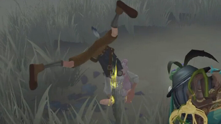The signature “mealtime silence” unique to Identity V players