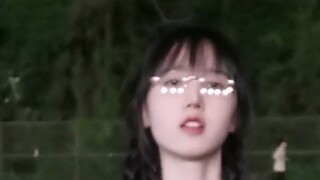操场上的光太好看啦