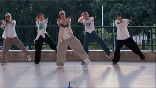 فتاة "Killin' It" التي حصلت على إعجاب هوبى شخصيًا! لقد تم قتلها حقًا! ..