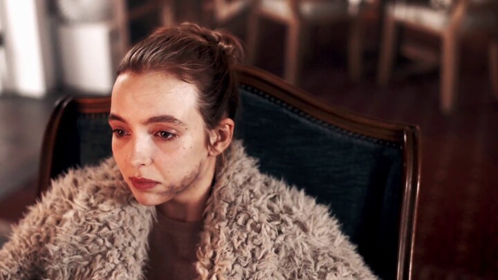 [Killing Eve|Villanelle three seasons swirl] Everyone knows that I'm a little twisted