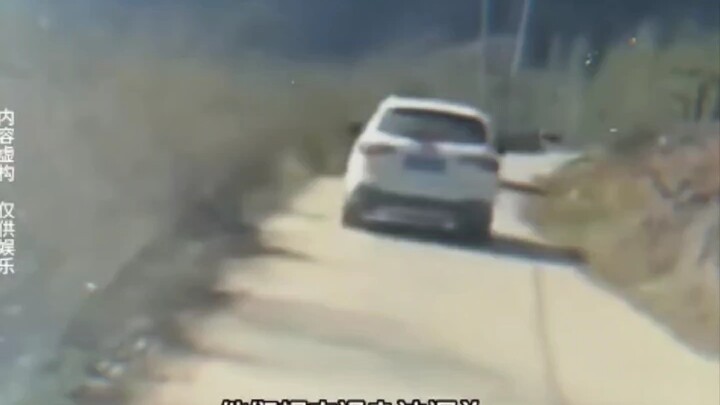 Khoảnh khắc hài hước trên đường cao tốc