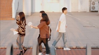 暗恋的青梅竹马成了大明星