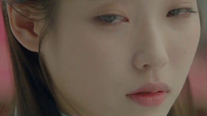 【لي جي إين ولي جون كي】 إذا كان الشخص الذي ظلت تشانغ مان يو تنتظره طوال الوقت هو الأمير الرابع