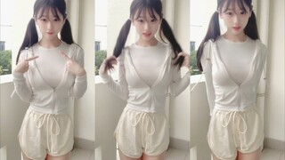 Kamu awalnya terlihat seperti OvO ini, tapi kemudian aku melihatmu menjadi ♡v♡