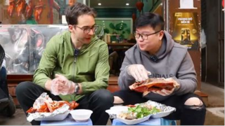 TRẢI NGHIỆM vịt quay Lò Đúc SIÊU NGON Cùng Will In Vietnam _ Bếp Trưởng Review _