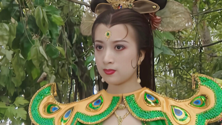 ถ้าเธอไม่พูด ใครจะคิดว่าทั้งสามคนนี้กลับกลายเป็นเพื่อนร่วมชั้นกัน