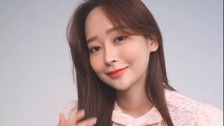 [Nhìn bộ trang phục bất ngờ kìa] - Cô Lulu
