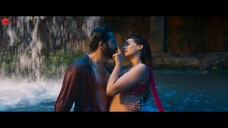 Thumkeshwari_-_Bhediya___Varun_Dhawan,_Kriti_S,_Shraddha_K___Sachin-Jigar,Rashmeet,_Ash_K,_Amitabh_B