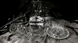 مزيج من سقفٍ ساكنٍ سيُسبب انهيارًا لطلاب الفنون. شارك صديقك المُقرّب من طلاب الفنون في تحديه.