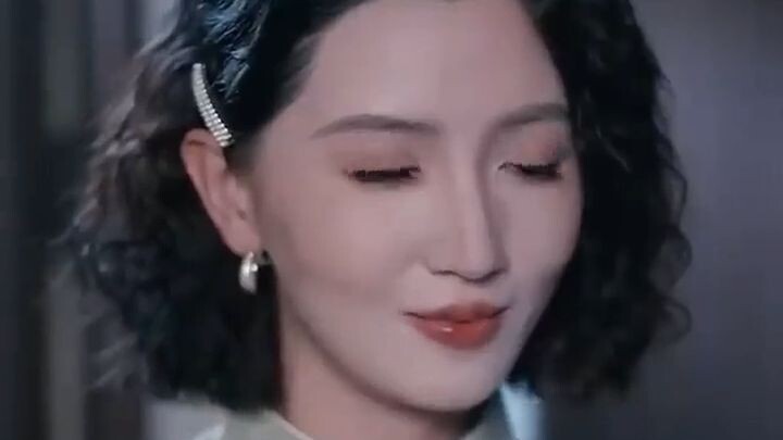 Melanggar Aturannya Sendiri / Aku Yang Dia Sayang FULL dracinku com