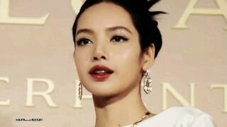 【ลิซ่า】ด้วยความง่ายดายและความทะเยอทะยาน