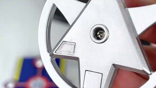 Ultraman đầu tiên tôi xem hồi còn nhỏ! "Huy hiệu UR Ultra kỷ niệm 50 năm Ultraman Taro"
