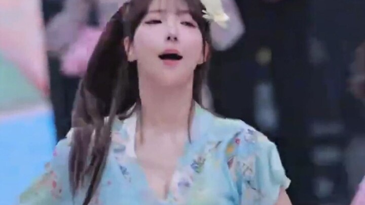 Yua Mikami, the teacher, still looks best in traditional ethnic attire 👀🔥🔥 Yila