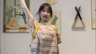Super Shy adalah cover dance yang super energik