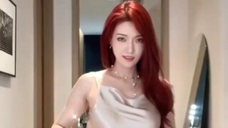 Bộ sưu tập làm đẹp Tik Tok: Kỹ thuật triệu hồi bạn gái (Tình yêu qua điện thoại)