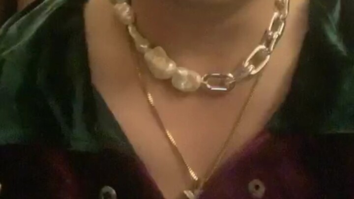 قصة المواعدة لـ TangoZ الإصدار 3.0 وصلت! هذه المرة مع مغني شعبي، وسيعلّمكم كيف تصبحون نجوم الغد في ا